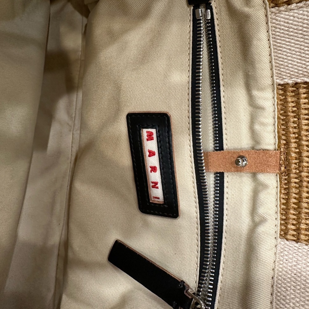 Marni Tan Raffia Tote Bag with Woven Texture - Picture 6 of 7